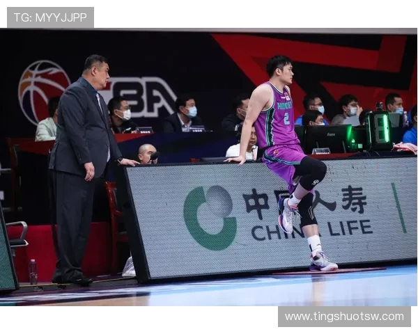 CBA自由市场动态：重磅转会与签约传闻汇总_20260521200508